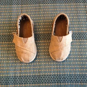 Tiny Toms Shoes